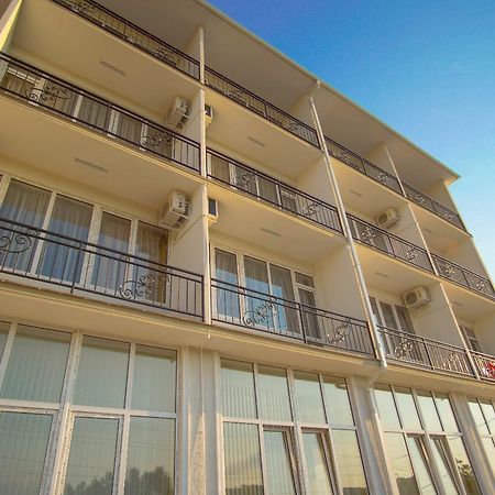 Sariya Hotel Kheivani Zewnętrze zdjęcie