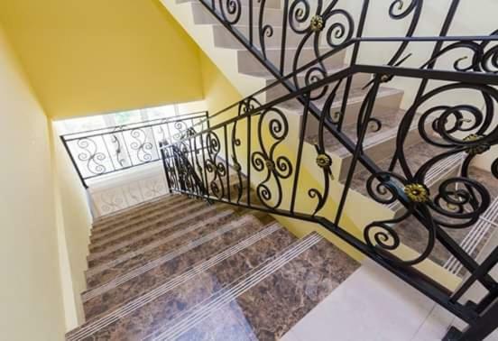Sariya Hotel Kheivani Zewnętrze zdjęcie