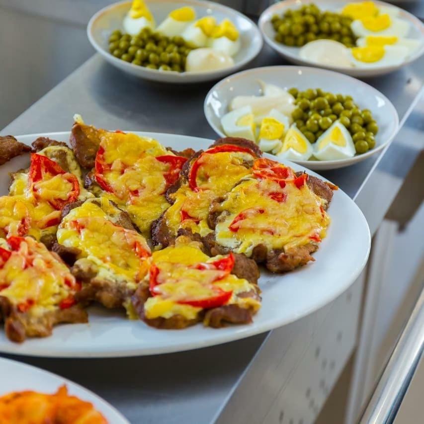 Sariya Hotel Kheivani Zewnętrze zdjęcie